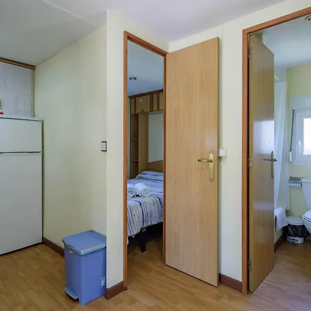 База отдыха B